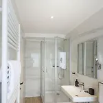 Otel Delphi & Restaurant 3*