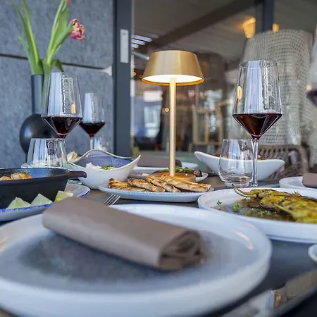 מלון Delphi & Restaurant