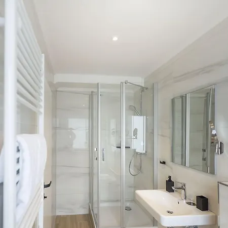 Ξενοδοχείο Delphi & Restaurant 3*