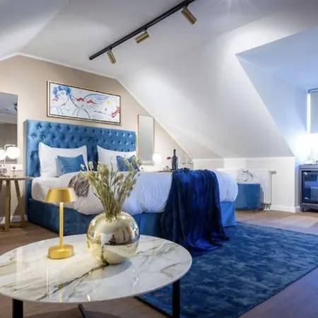 Delphi & Restaurant מלון נוי וולמסטורף