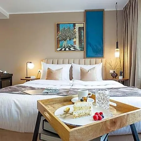 Delphi & Restaurant Hotel Neu Wulmstorf