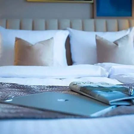 Delphi & Restaurant Hotel Neu Wulmstorf