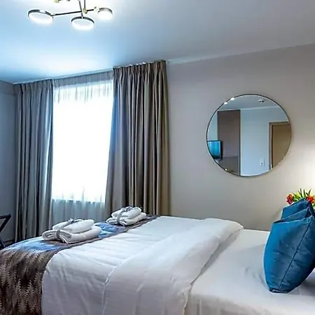Delphi & Restaurant Hotel 3*